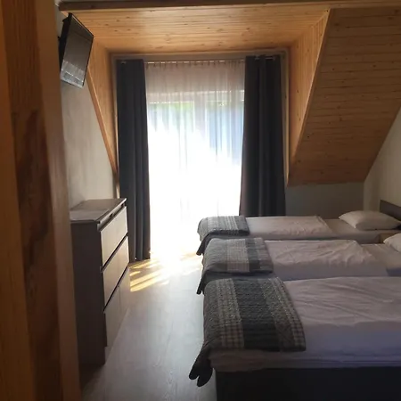 Trzy Podkowy 公寓 Krościenko